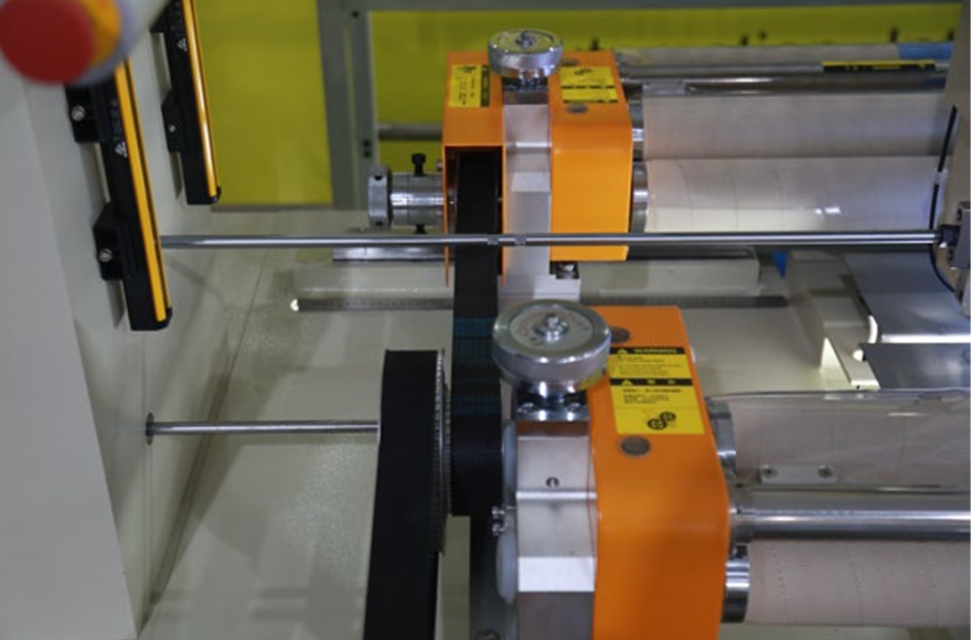 富怡單色雙排電腦絎繡機