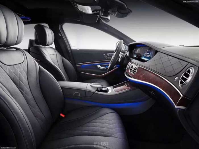 沖縫一體機應用于新款邁巴赫坐椅樣品