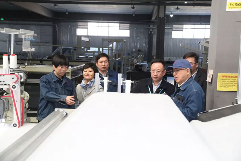 參觀富怡美式胖被自動化生產線 參觀富怡美式胖被自動化生產線2.jpg